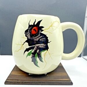 Jurassic Park Raptor Hatching Sculpted Ceramic Mug‎ | Holds 20 Ounces